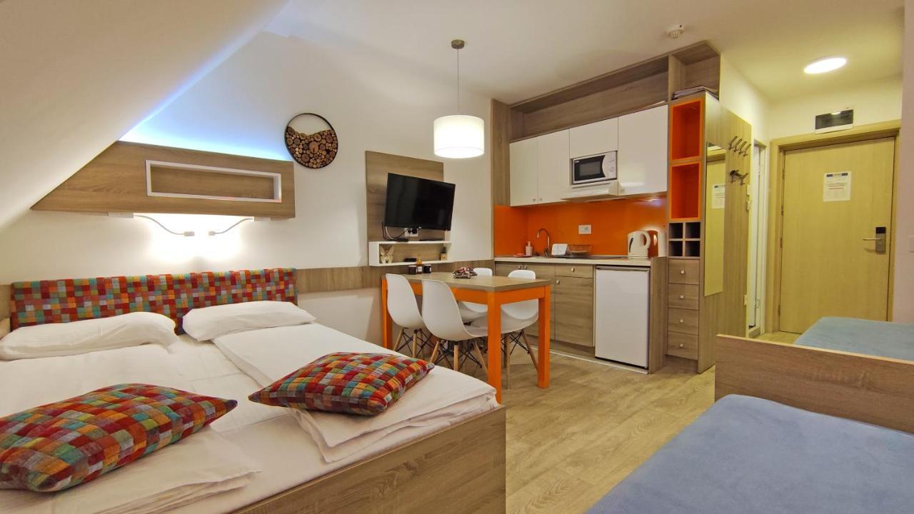 Apartments Mozaik โคเปานิก ภายนอก รูปภาพ